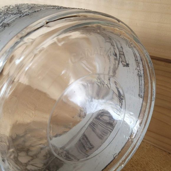 Anchor hocking Christmas glass carafe with Snowy scenery White and gray village - Picture 6 of 15